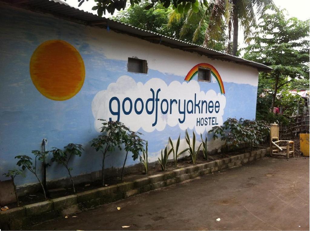 Good For Ya Knee Hostel & Bungalows (Adults Only) Gili Trawangan Oda fotoğraf